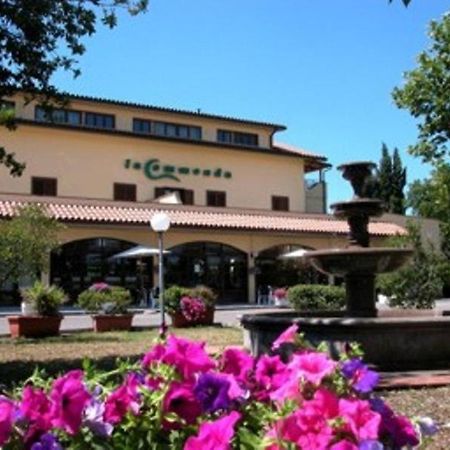 Residence Hotel La Commenda モンテフィアスコーネ エクステリア 写真